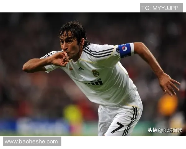 全球足坛30位顶级球星风采全解 影响力与成就并行的传奇人物