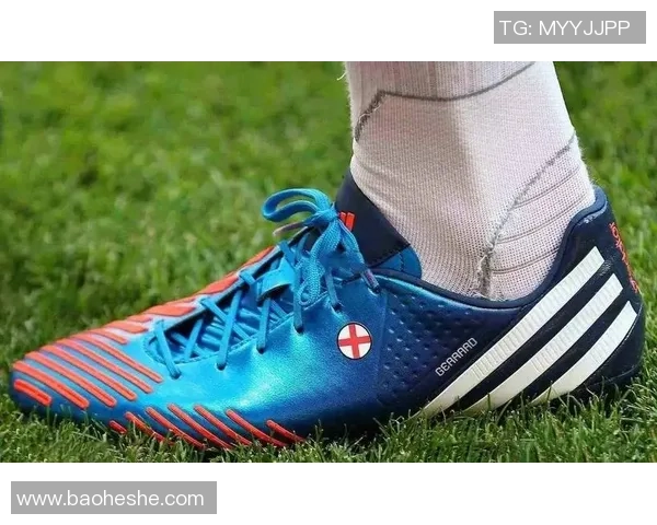 球星纷纷上脚的刺客足球鞋引领潮流，彰显速度与精准的完美结合